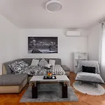 Milijana Lägenhet Fažana